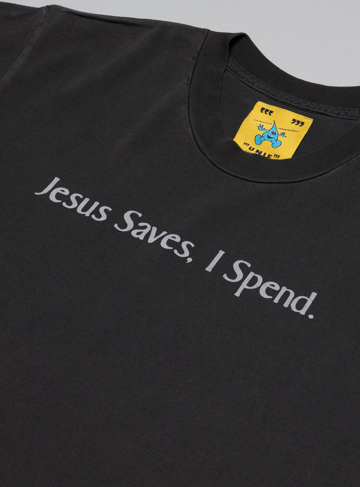 UNIF Essential | Jesus Saves Tee