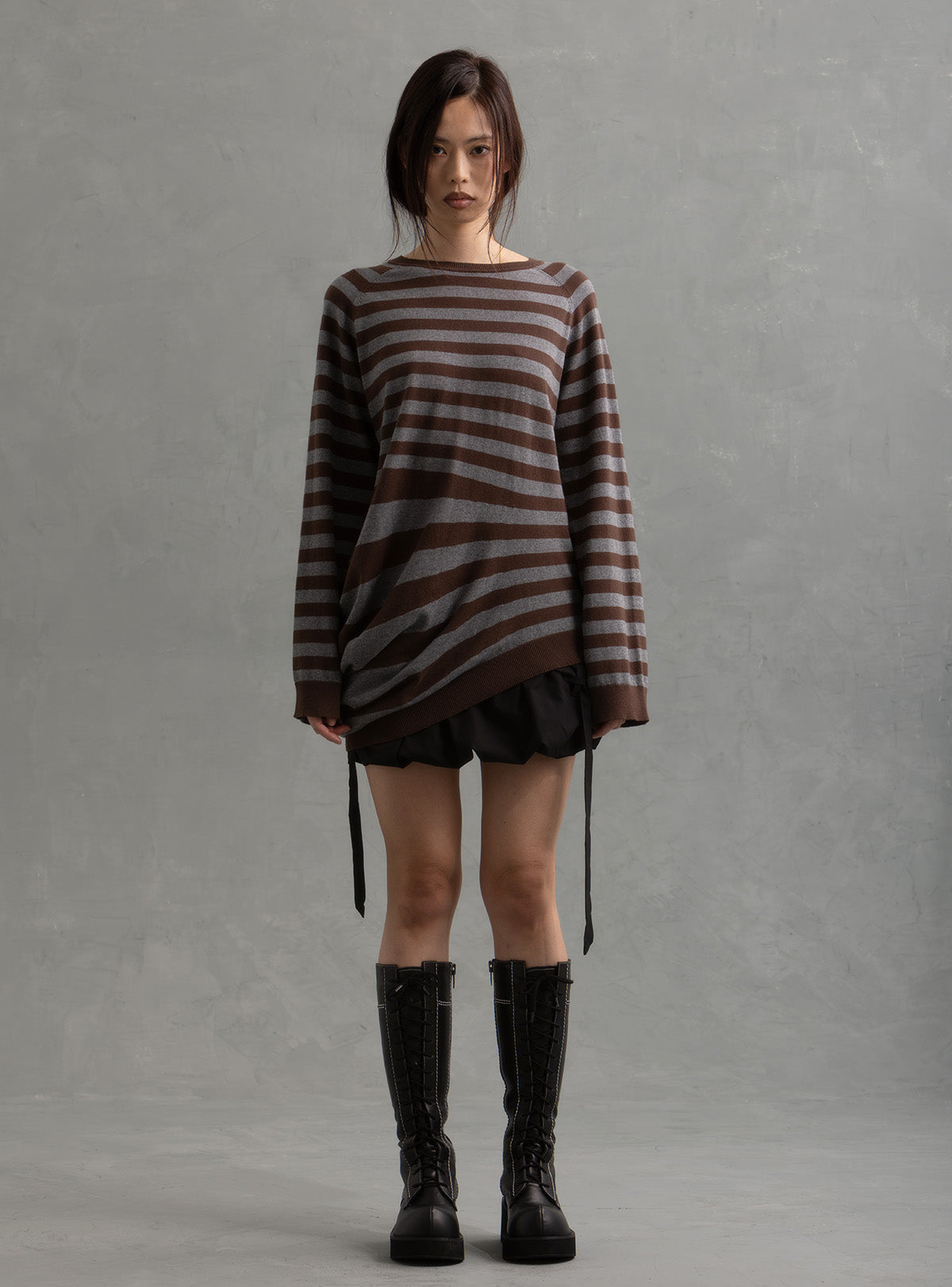 UNIF Classic | Voor Sweater