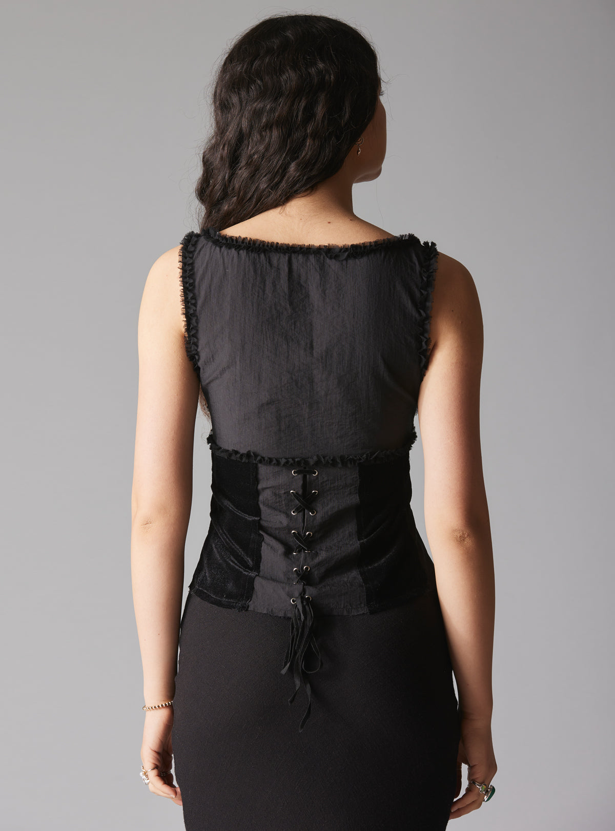UNIF Trusted | Lili Top