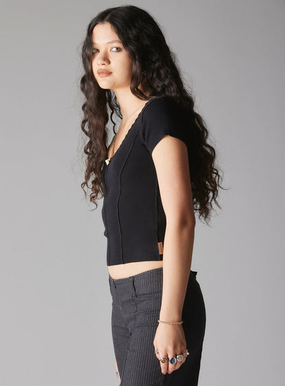 UNIF Essential | XAE Ribbed Crop Top