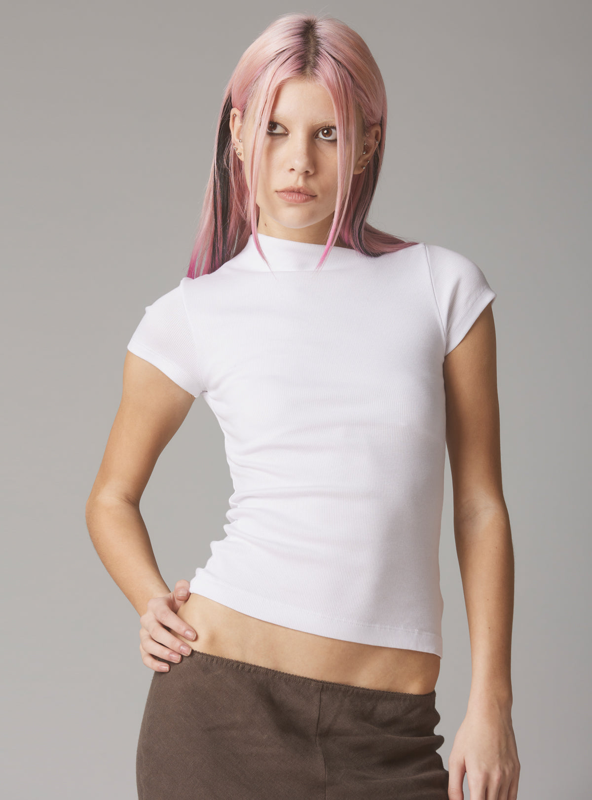 UNIF Great Value | Rib Asymmetrical Cap Sleeve