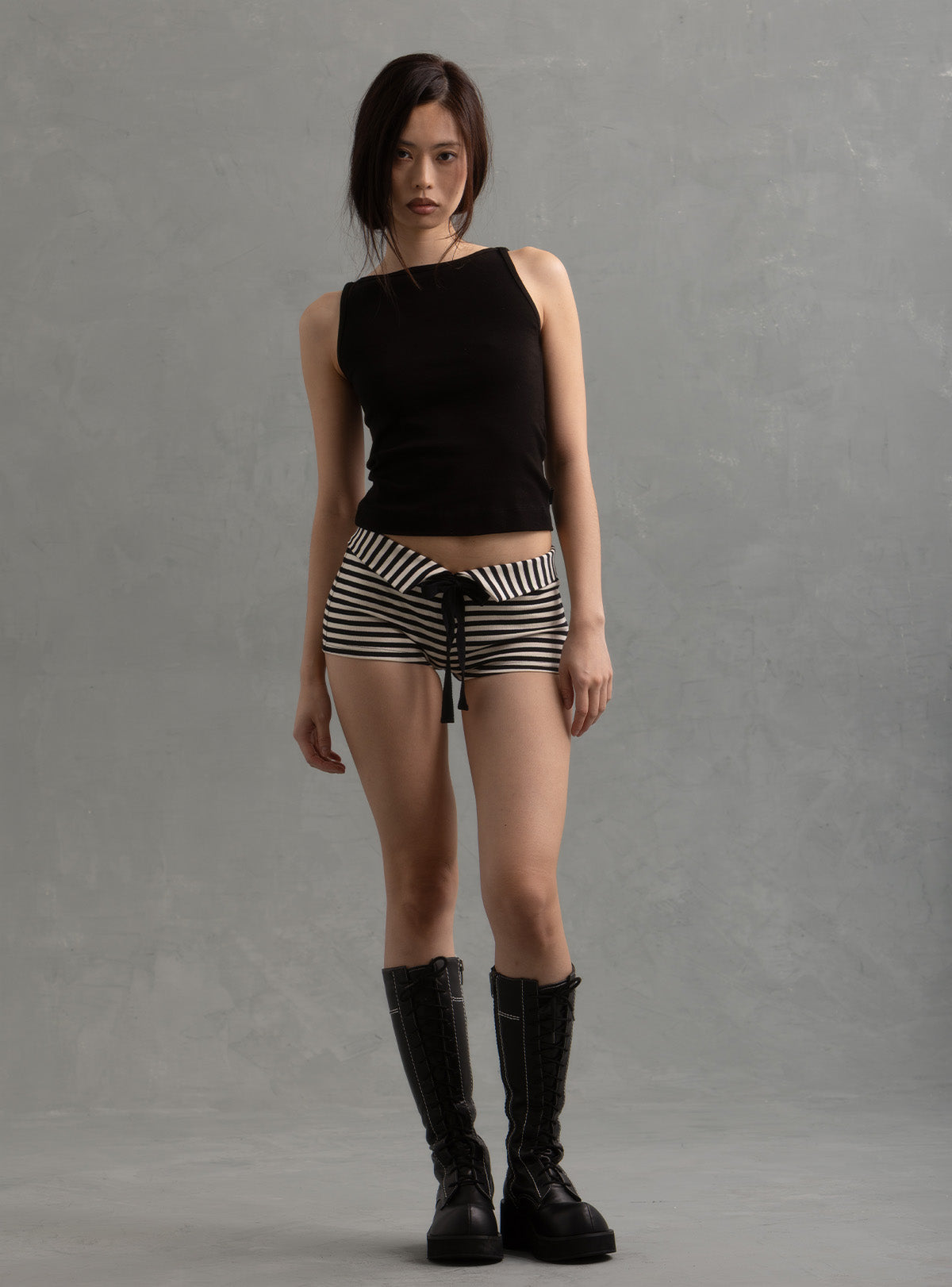 UNIF Latest | Fang Shorts