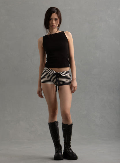 UNIF Latest | Fang Shorts