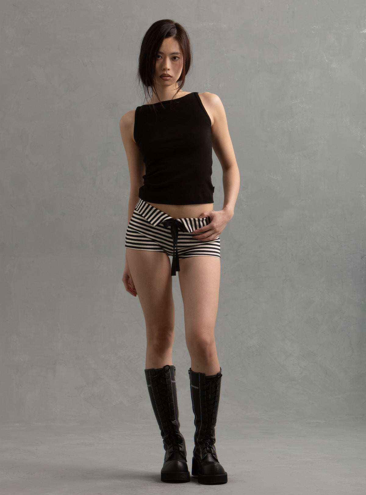 UNIF Latest | Fang Shorts