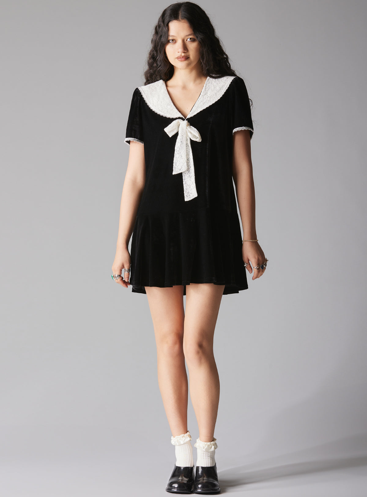 UNIF Premium | Helm Dress