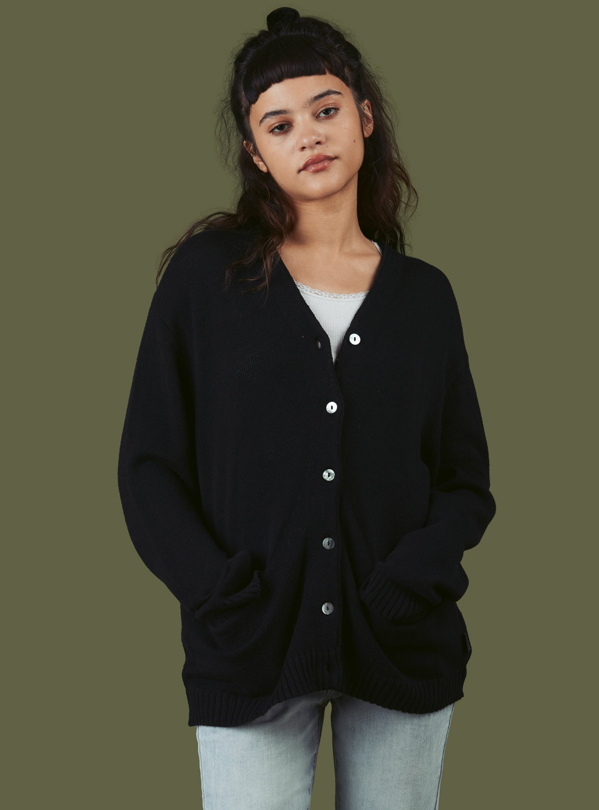 UNIF Classic | Y Cardigan