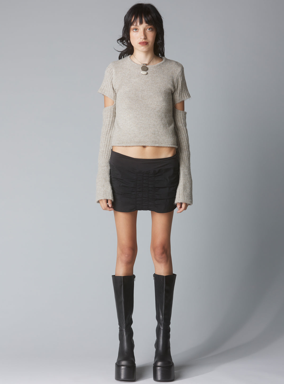 UNIF Essential | Cye Sweater