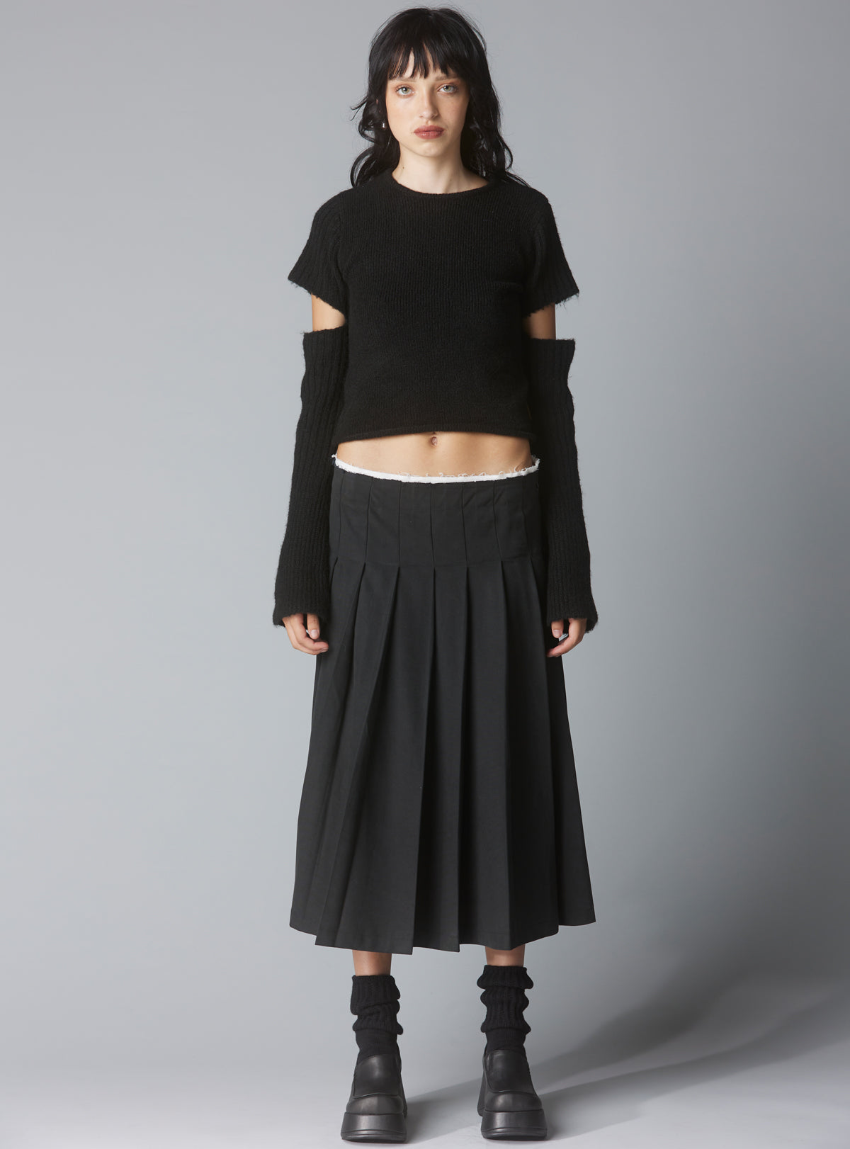 UNIF Value | Cye Sweater
