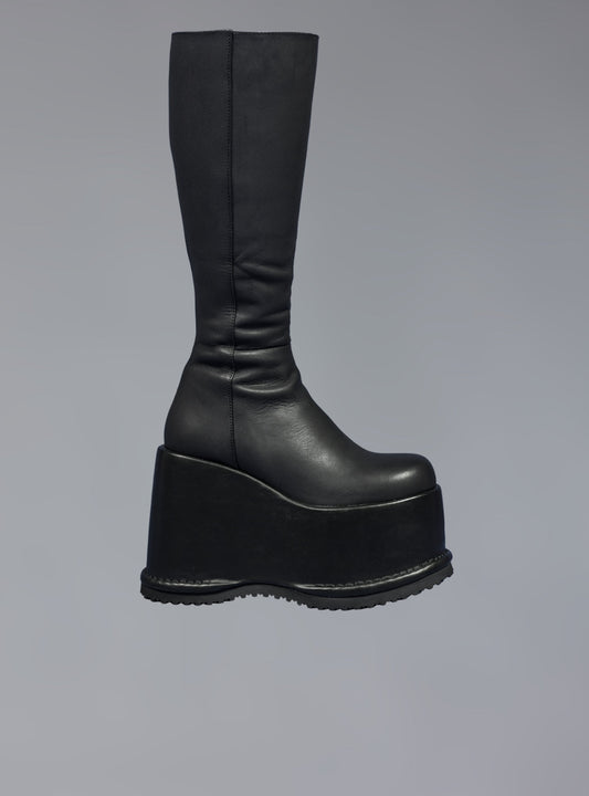 UNIF Deals | Smoke Boot