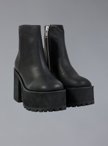 UNIF Signature | Platform Leather Ankle Boot With Heel