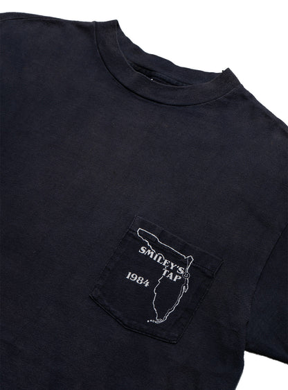 UNIF Recommended | Vintage Smiley's Tap 1984 Tee