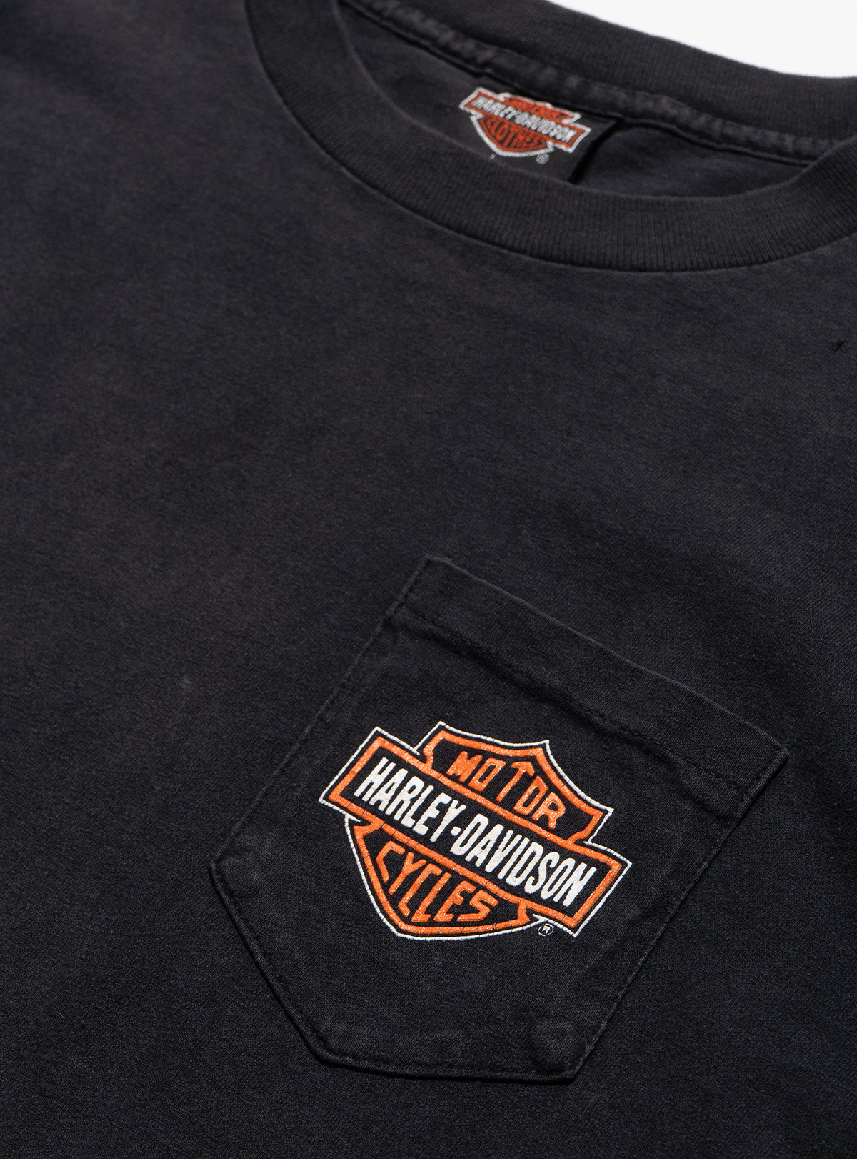 UNIF Everyday | Vintage Harley Davidson Lake Shore Waukegan IL Tee