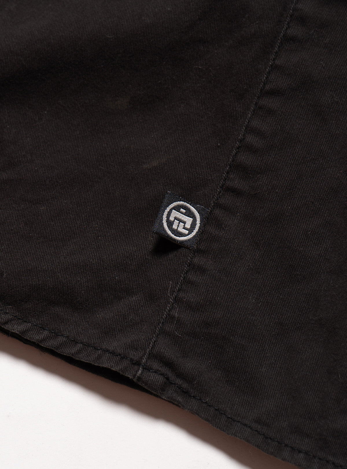 UNIF Essential | Vintage Y2k Goth Illig Convertible Skirt