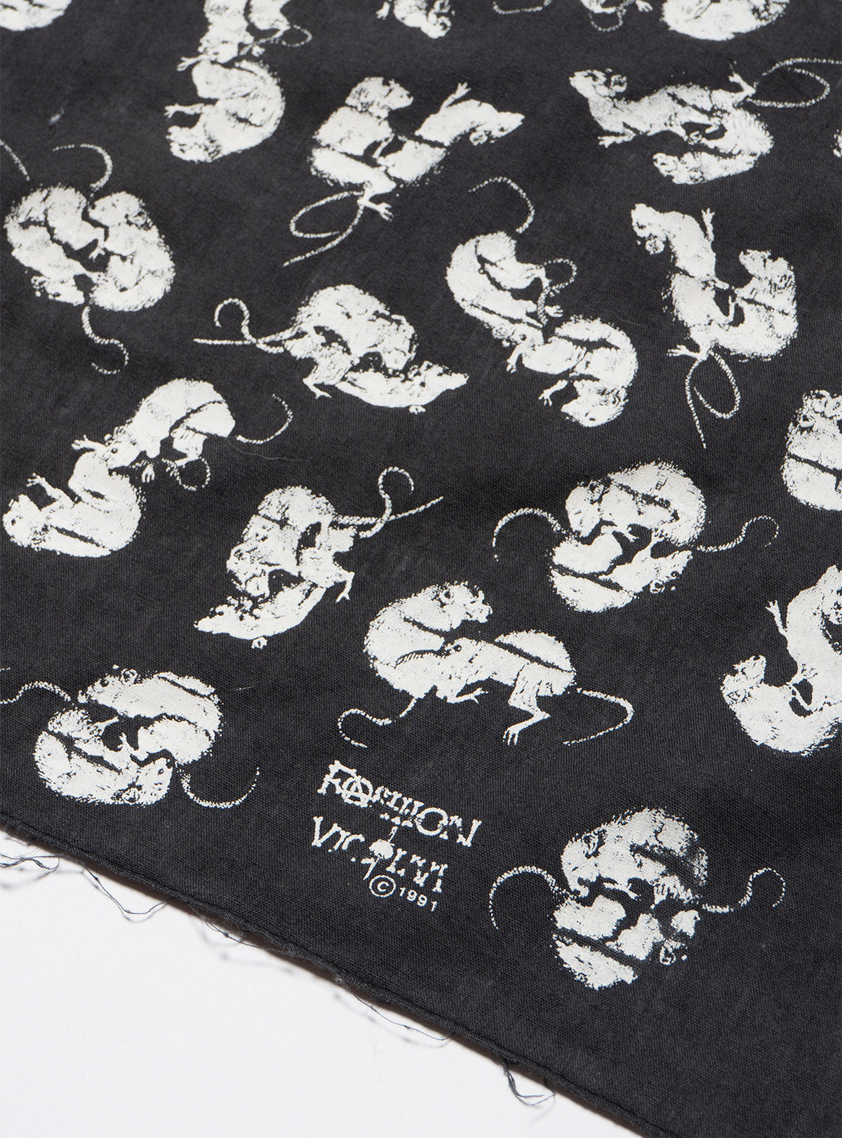 UNIF Best Seller | Vintage Fashion Victim Rat Bandana