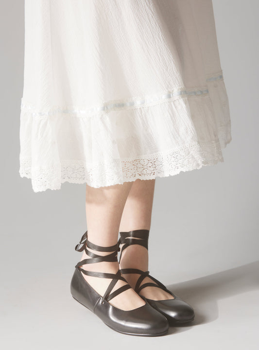 UNIF Everyday | Pavlova Flats